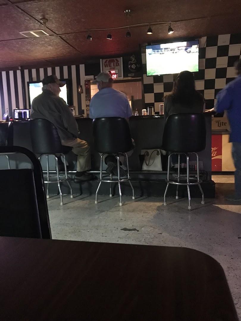 Twin Oaks Restaurant